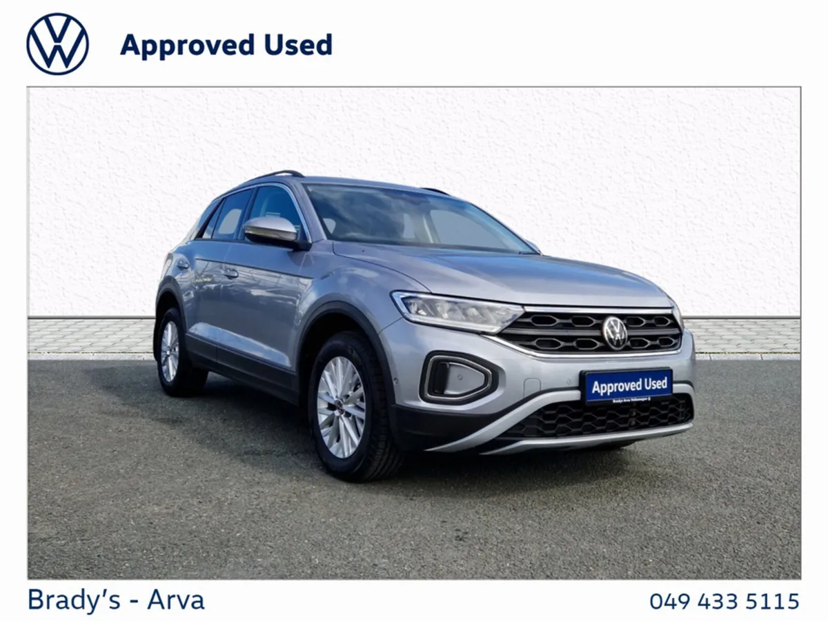 Volkswagen T-Roc LIFE 2.0 TDI 116BHP M6F 5DR - Image 1