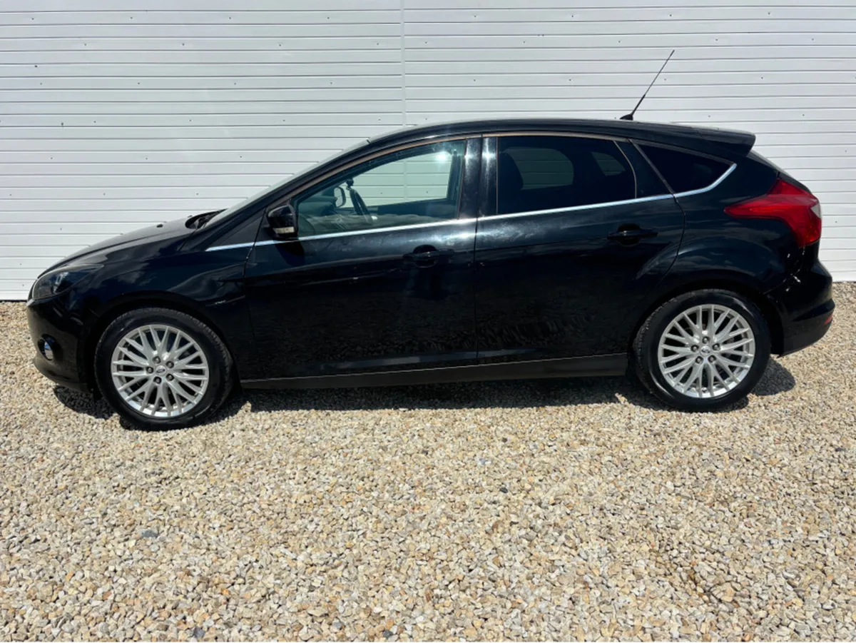 Ford Focus 1.6 TDCI ZETEC 113BHP 5DR - Image 3