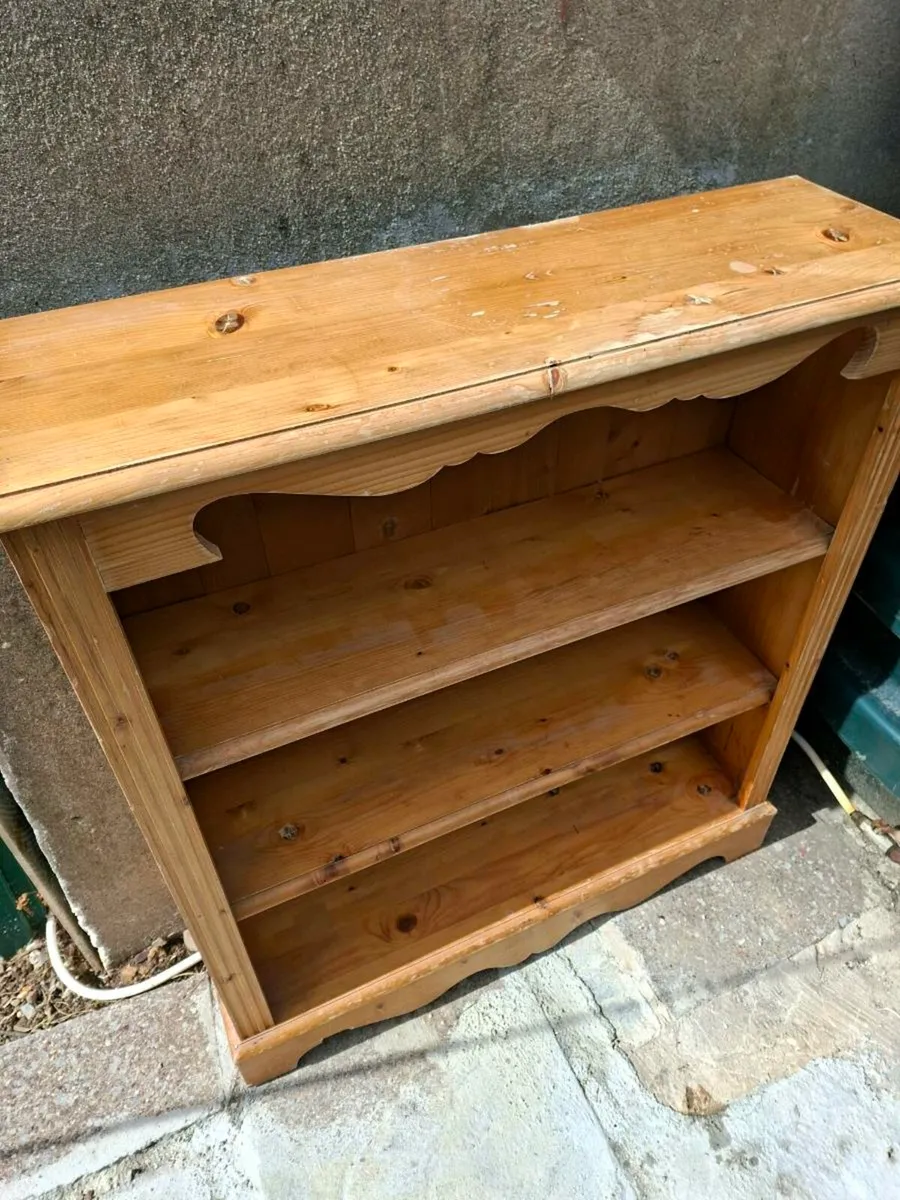 Bookshelf - Image 1