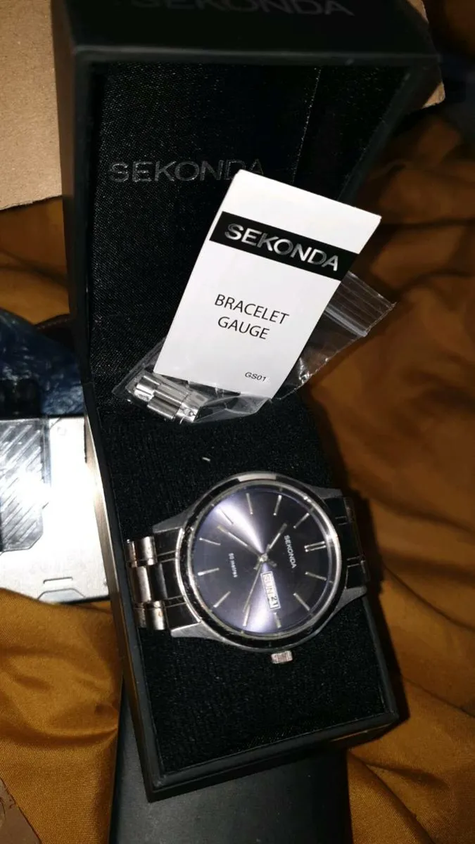 MENS WATCH