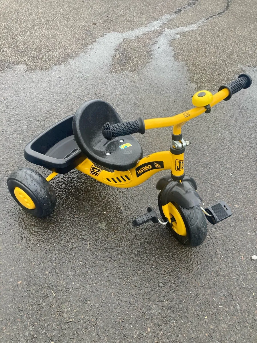 JCB Rolly Kids Trike - New - Image 1