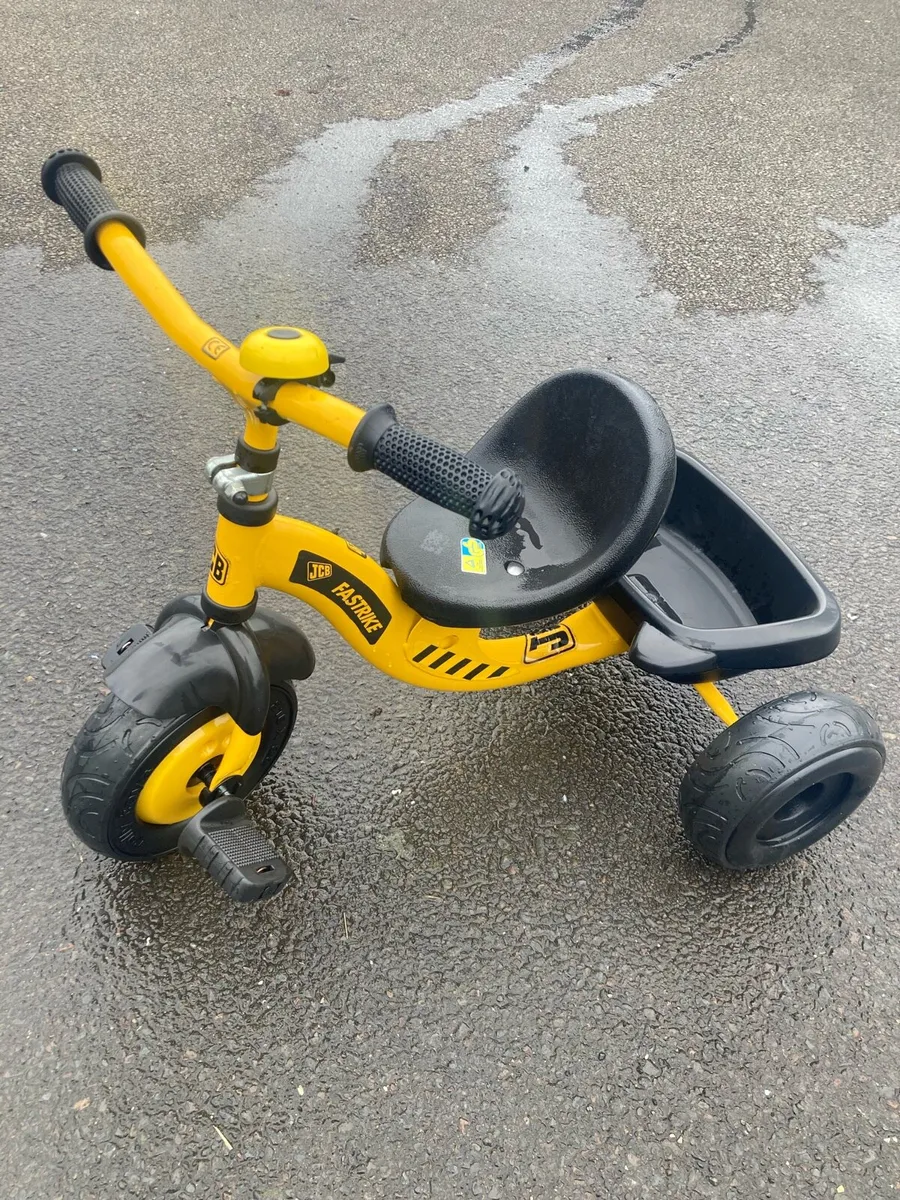 JCB Rolly Kids Trike - New - Image 2