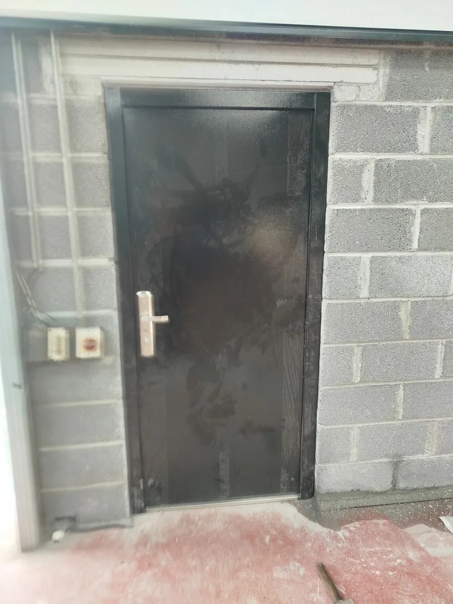 security  doors,  steel  doors,  shed  doors - Image 2