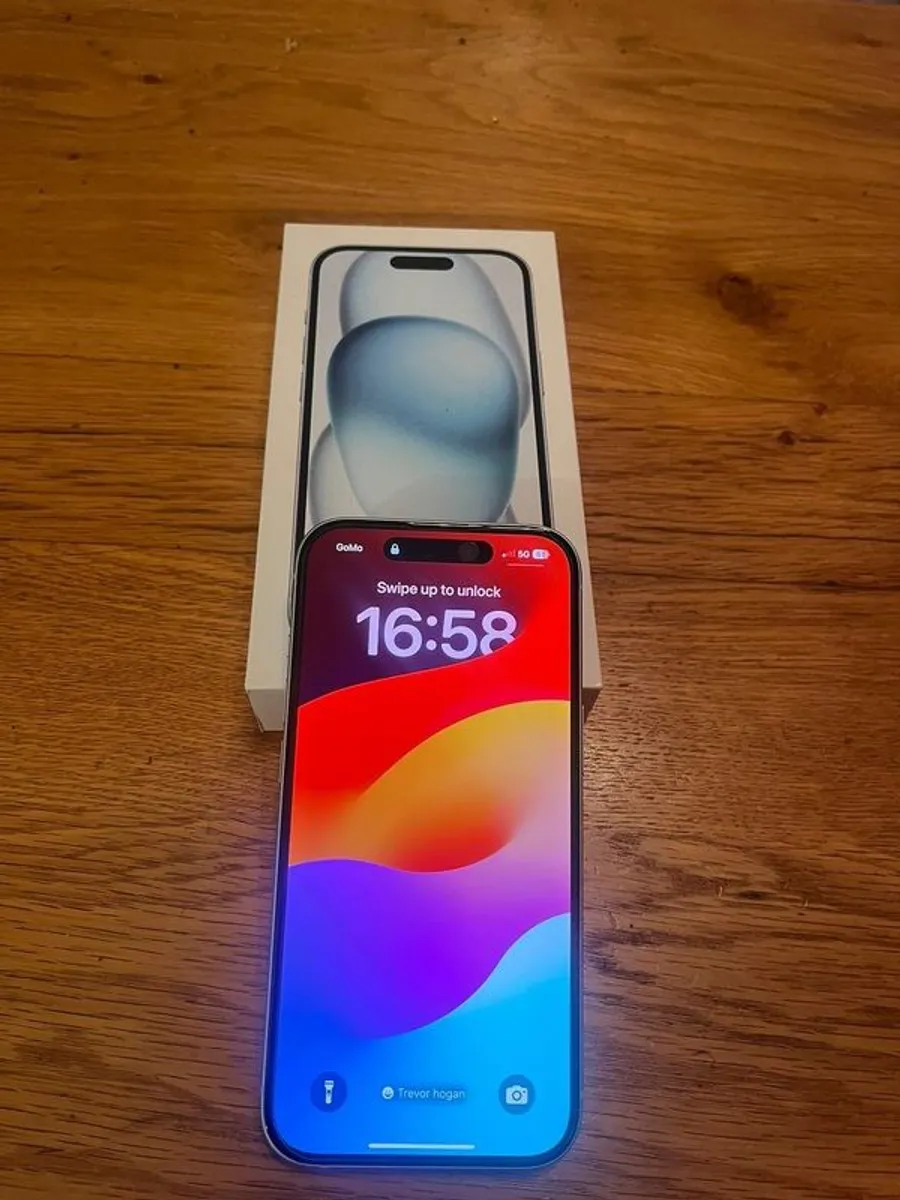 iPhone 15(unlocked) - Image 1