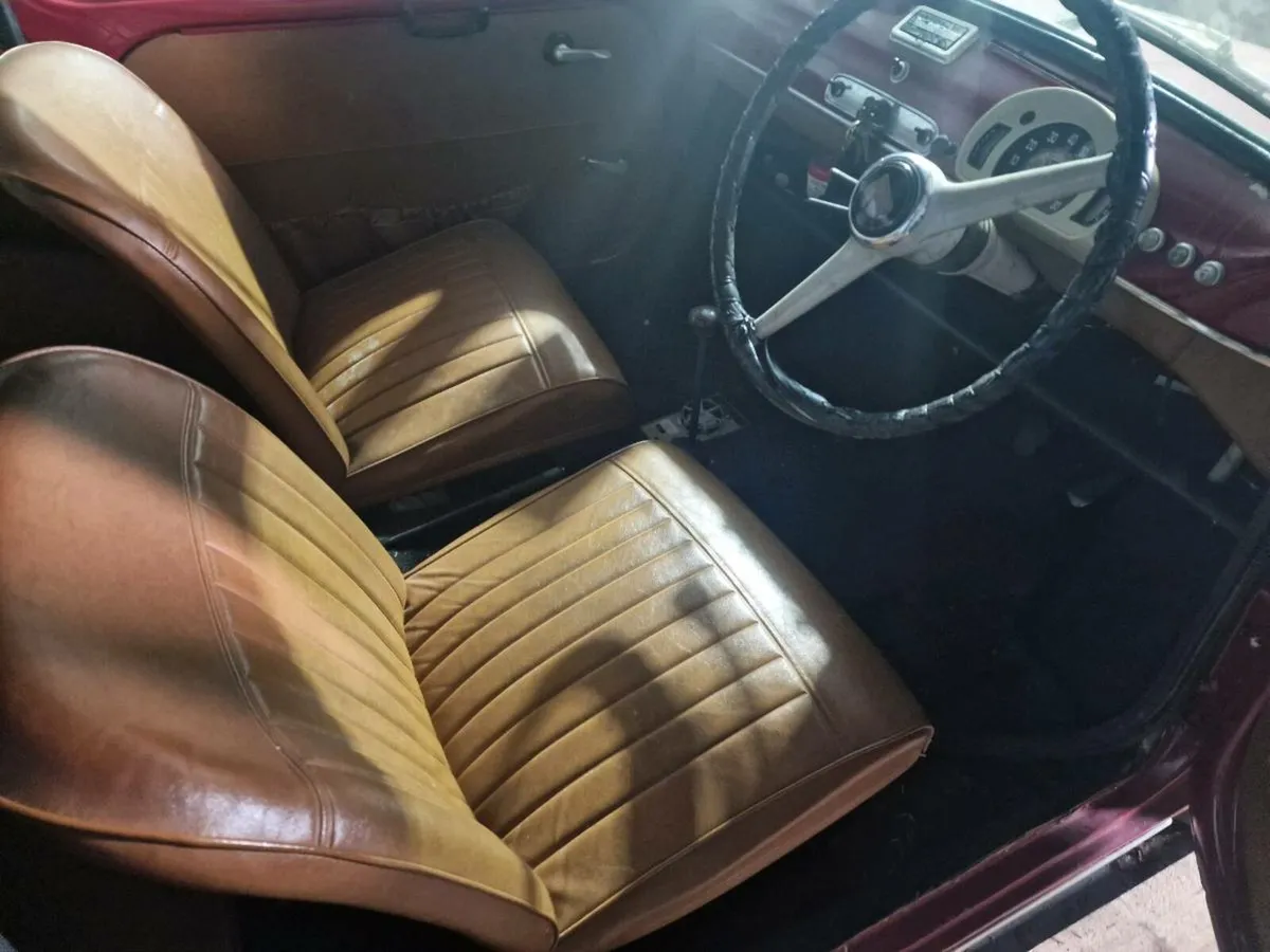 Car - Image 4