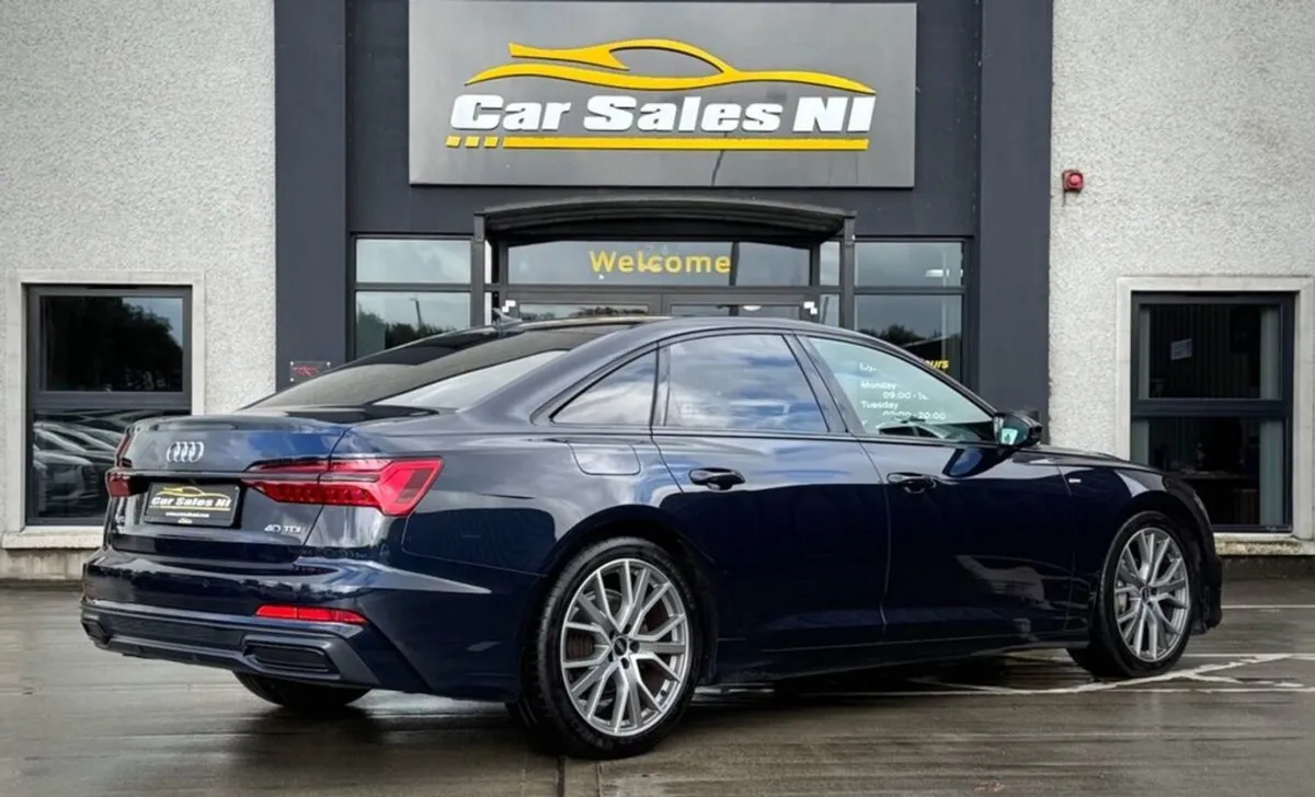 Audi A6 2.0 TDI 40 Black Edition Saloon 4dr Diese - Image 4