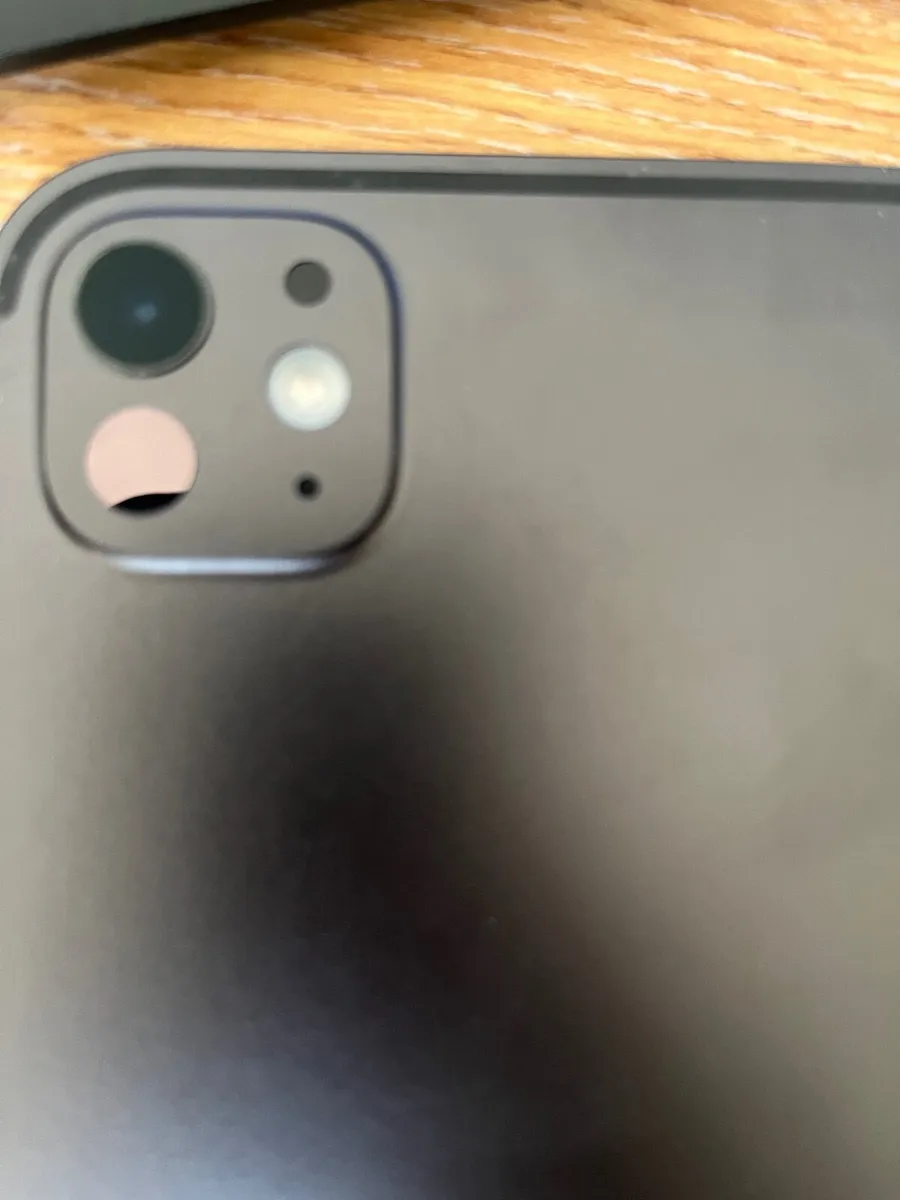 iPad Pro 13” M4 1TB - Image 2
