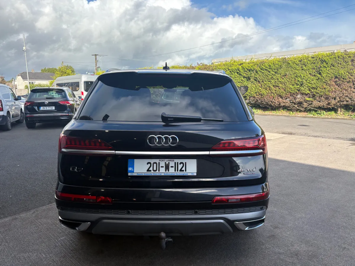Audi Q7 S Line 7 Seat 3.0TDi 45 - Image 4