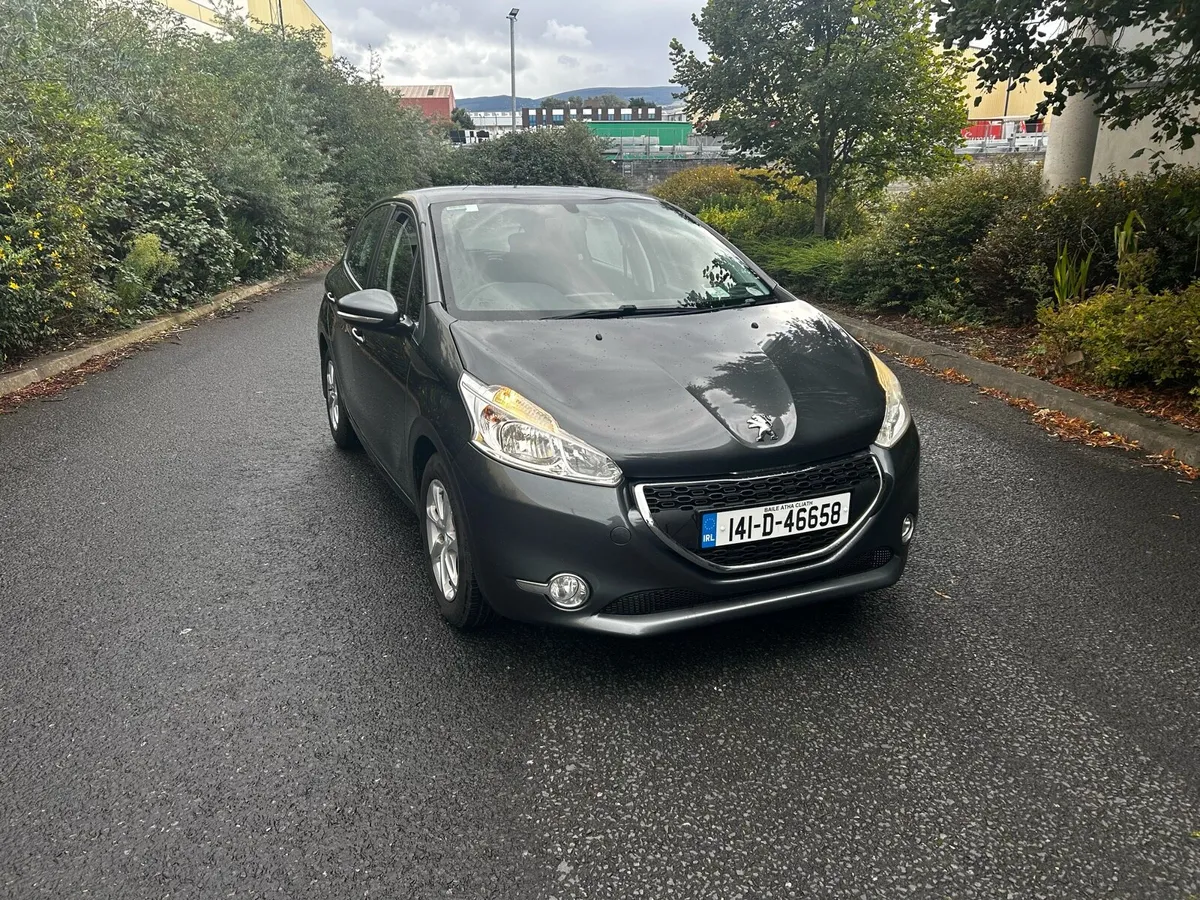 Peugeot 208 1.2 Petrol - Image 1
