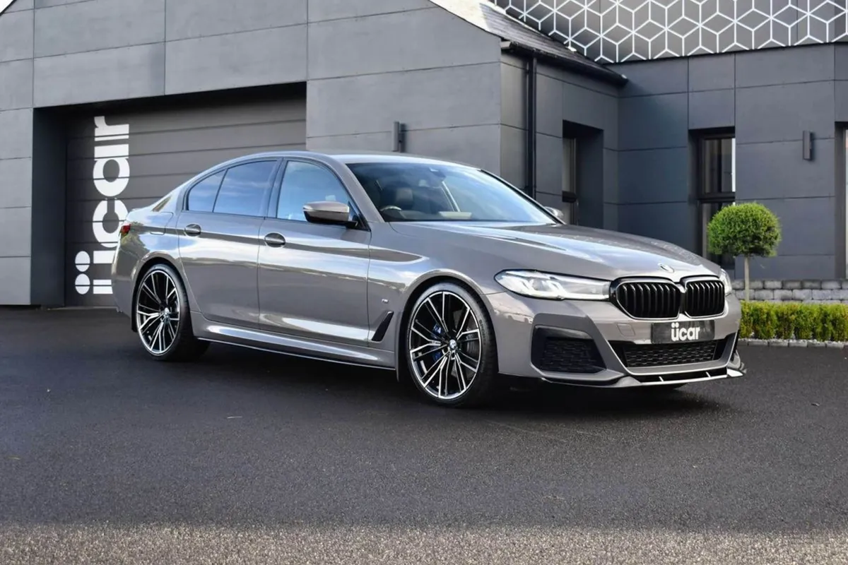 BMW 5 Series 3.0 530d Xdrive M Sport Mhev Auto 4W - Image 1