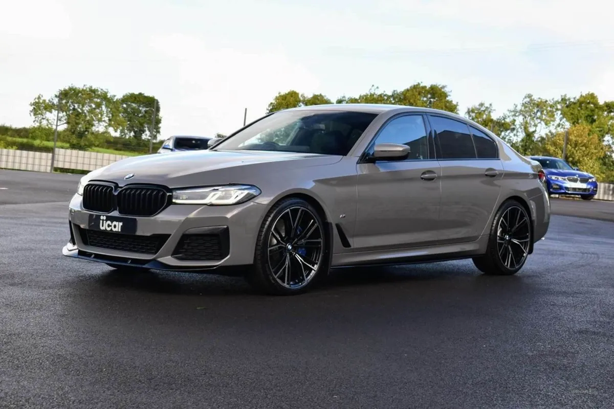 BMW 5 Series 3.0 530d Xdrive M Sport Mhev Auto 4W - Image 3