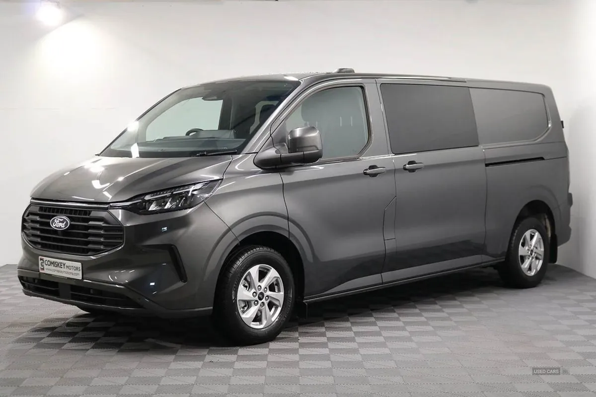 Ford Transit Custom 320 Ecoblue Limited Crew Van - Image 3