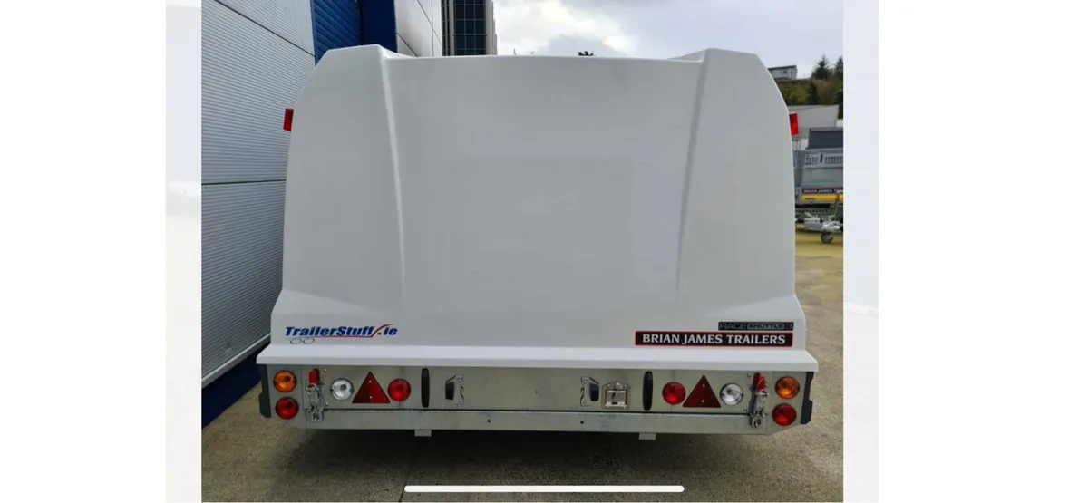 SHUTTLE TRAILER - Image 2