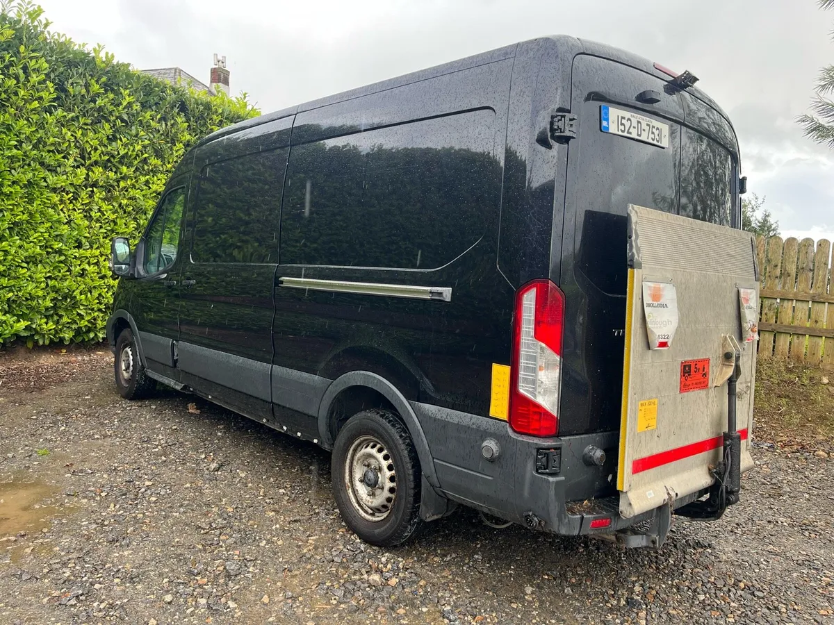 152 Ford Transit with tail lift - Image 1