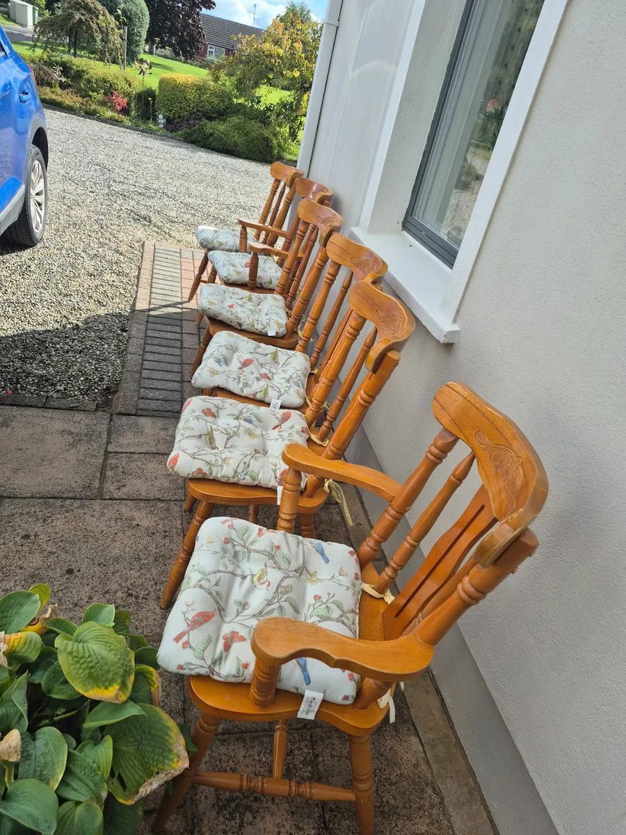 Kitchen chairs - Image 2