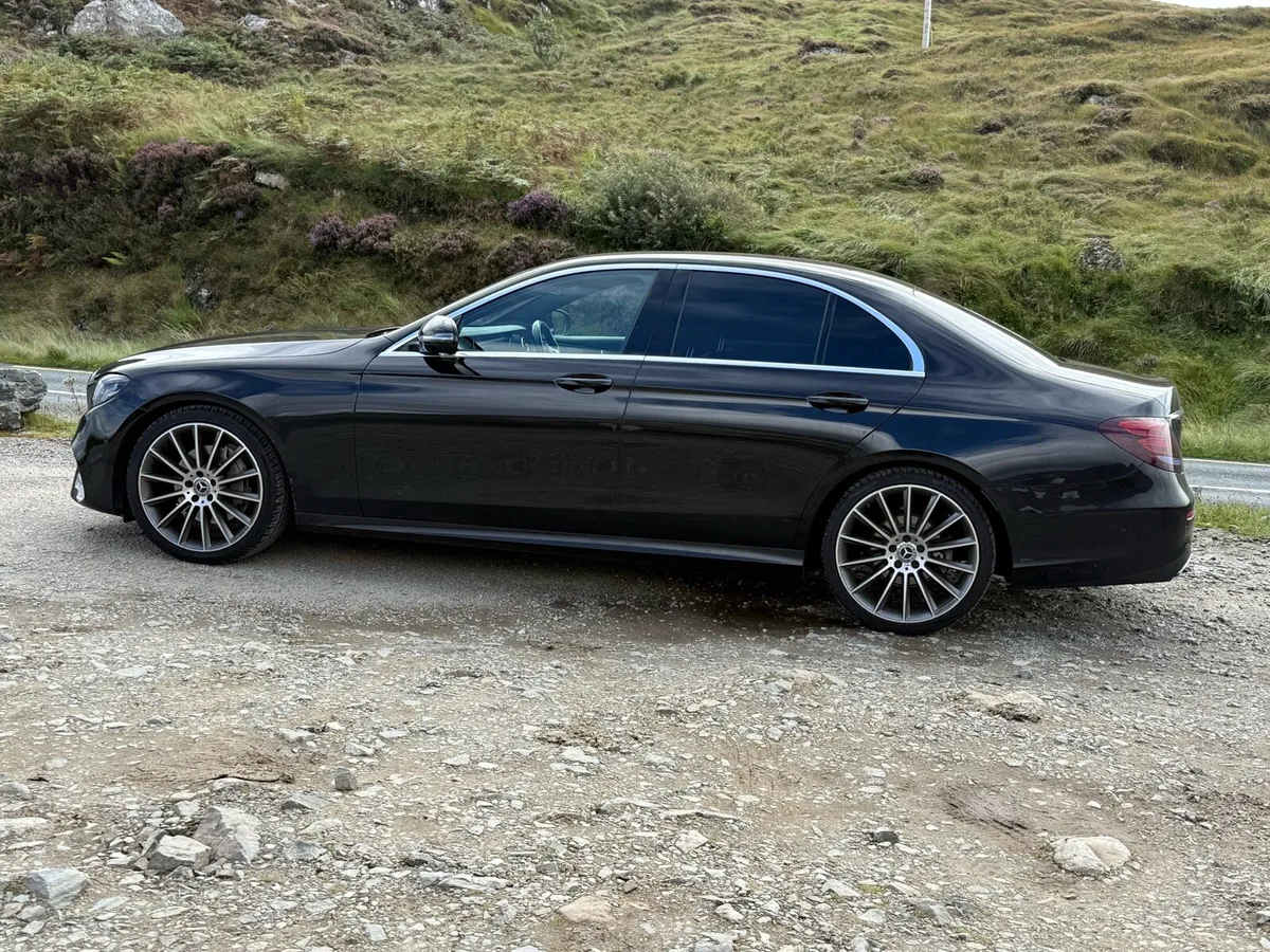 Mercedes Benz e220d AMGLine - Image 1