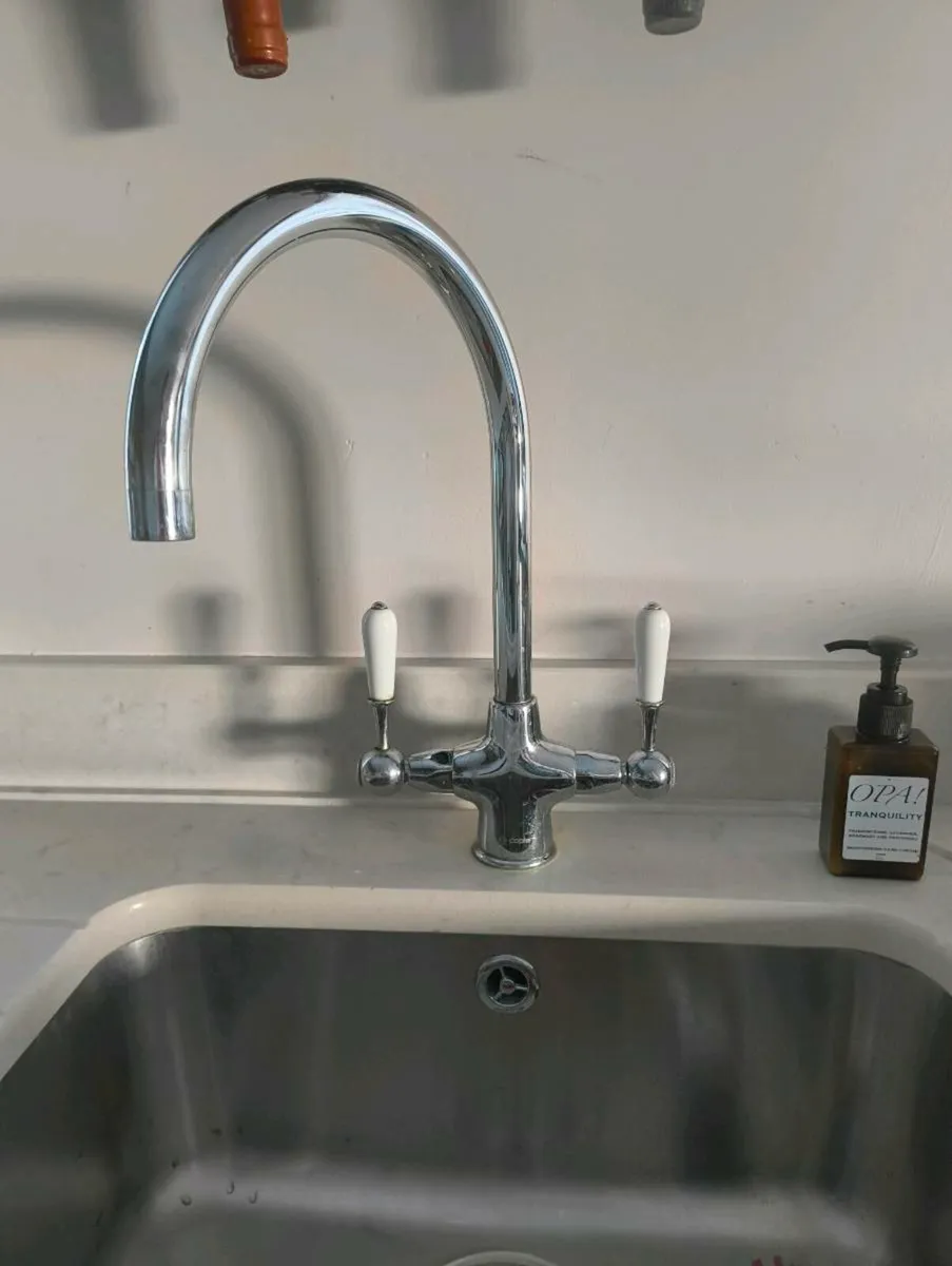 Kitchen mixer tap - Image 2