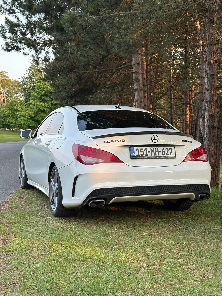 Mercedes Benz CLA 220 AMG Sport - Image 2