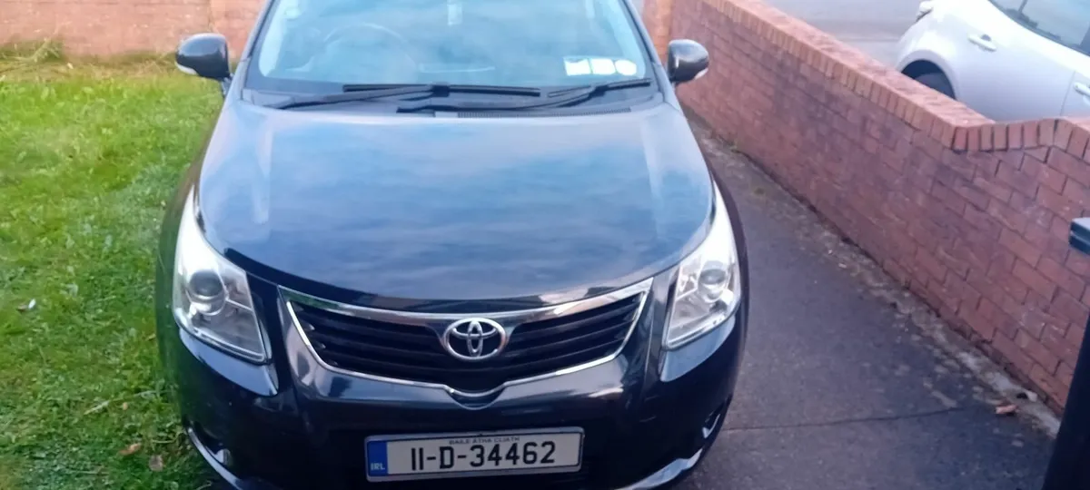 Toyota Avensis 2011 - Image 4