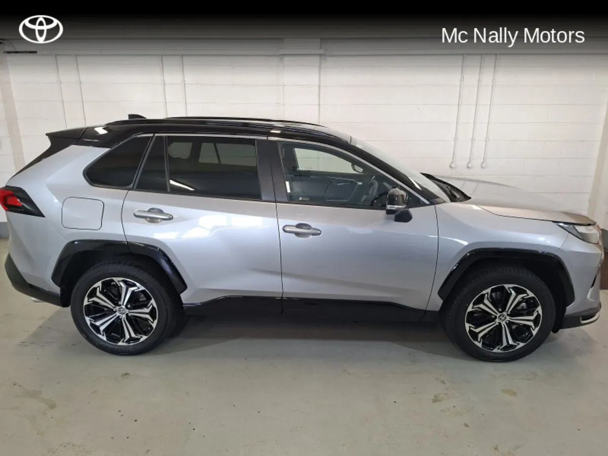 Toyota RAV4 PLUG-IN HYBRID SPORT PHEV DEMO SILVER - Image 3