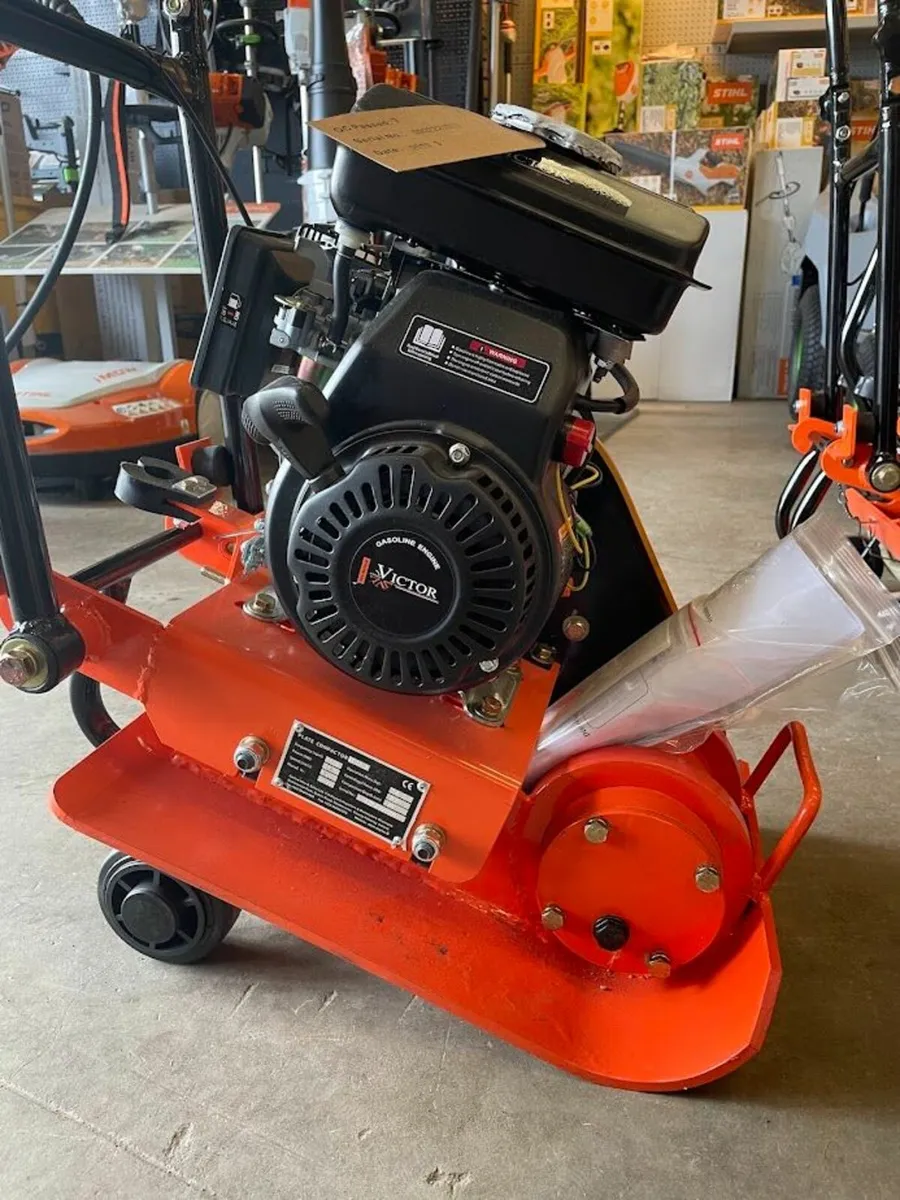 Victor MS50 12″ Vibrating plate - Image 3