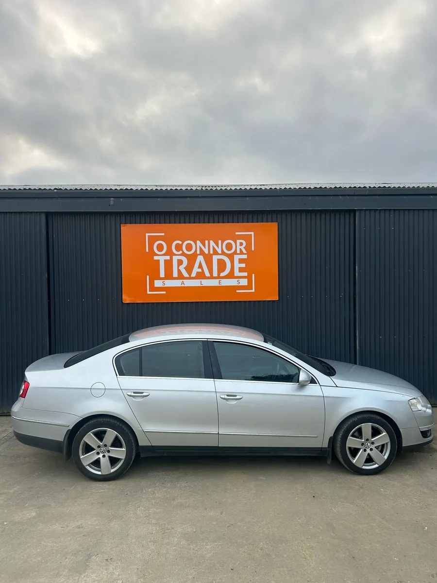 Volkswagen Passat - Image 4