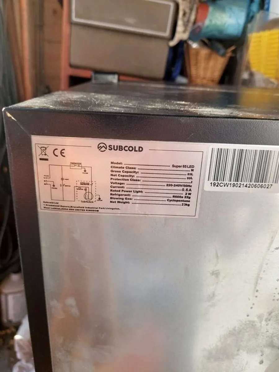 Drinks fridge - Image 3