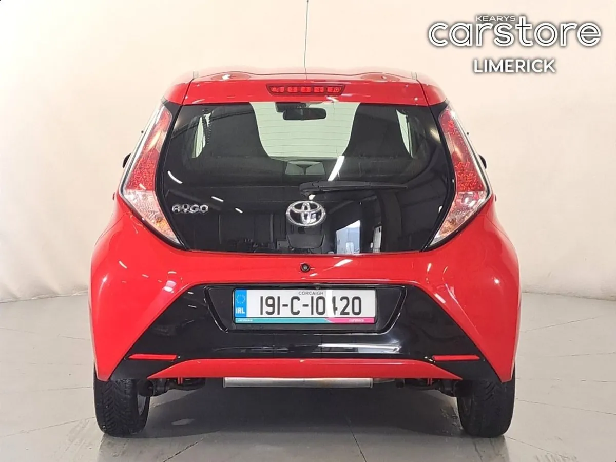 Toyota AYGO 1.0 Vvt-i X-play - Image 4