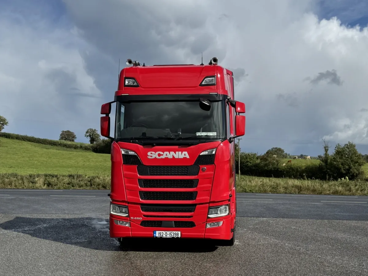 2019 Scania S450  6x2/2 Highline T/U. Ref No: 2542 - Image 4