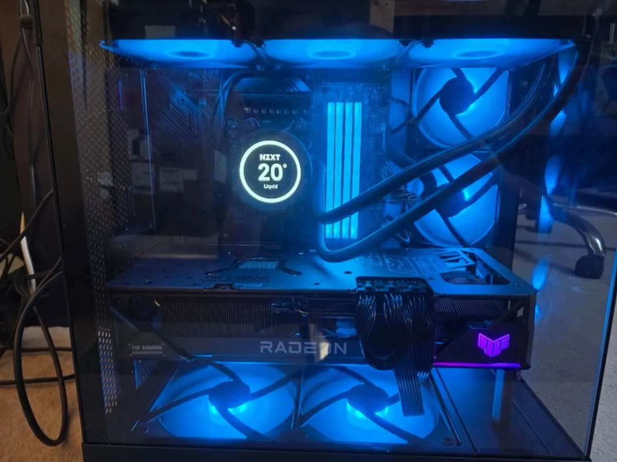 High End Gaming Pc 7900xtx 7600x 32gb Ram 4tb Ssd - Image 4
