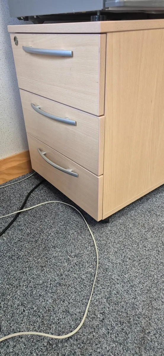 Office Furniture - Image 3