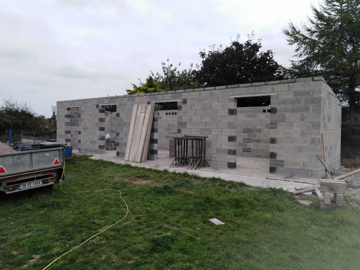 Bricklayer Blocklayer Available - Image 1