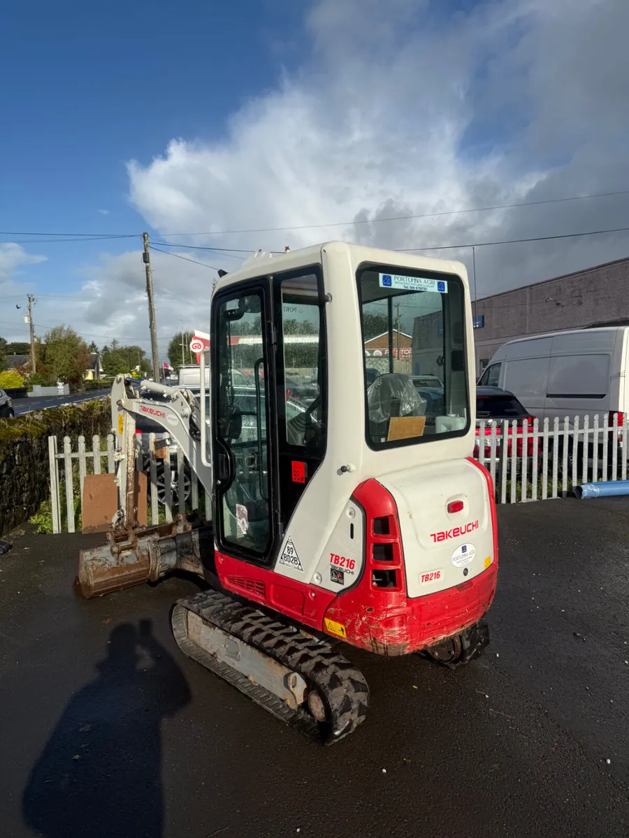 Takeuchi TB216 2021 836 hours - Image 4