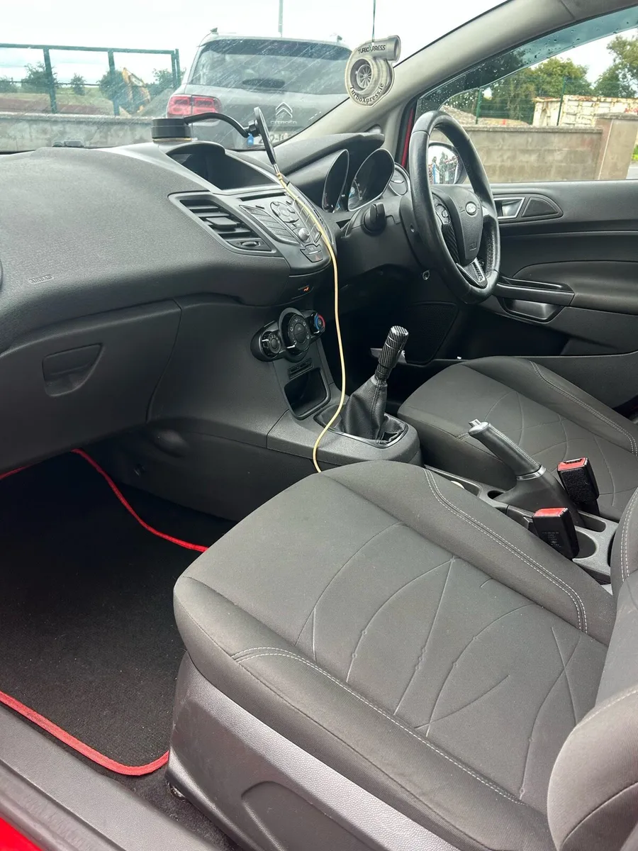 Ford fiesta 1.25 - Image 4