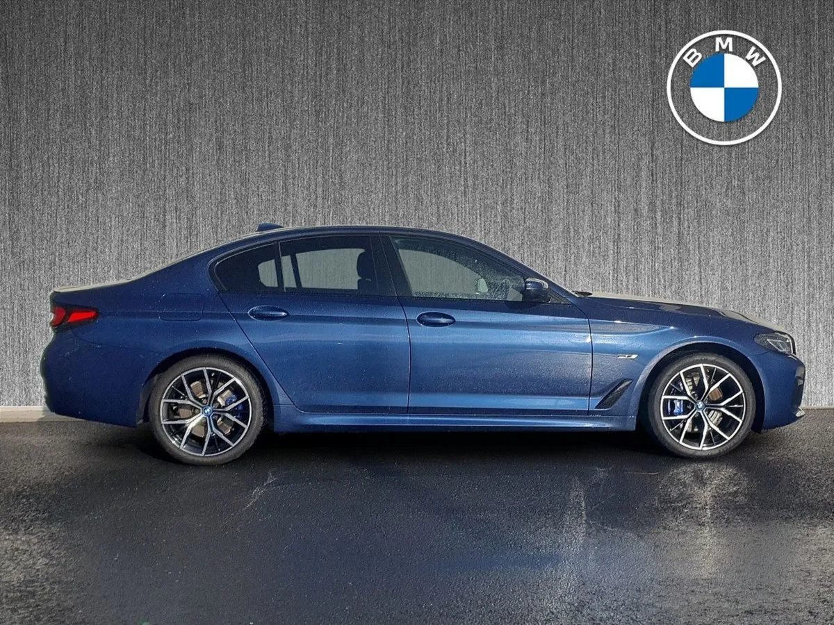 BMW 5 Series 530e M Sport - Image 3