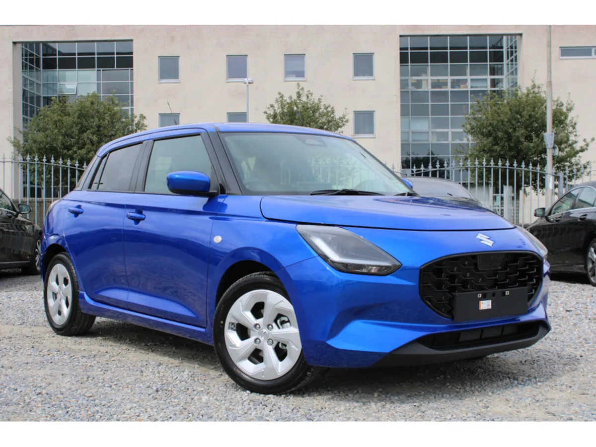 Suzuki Swift 1.2 Motion Petrol Hybrid *0% Finance - Image 2