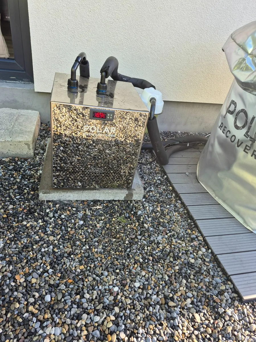 Ice tub and mini ice chiller - Image 1