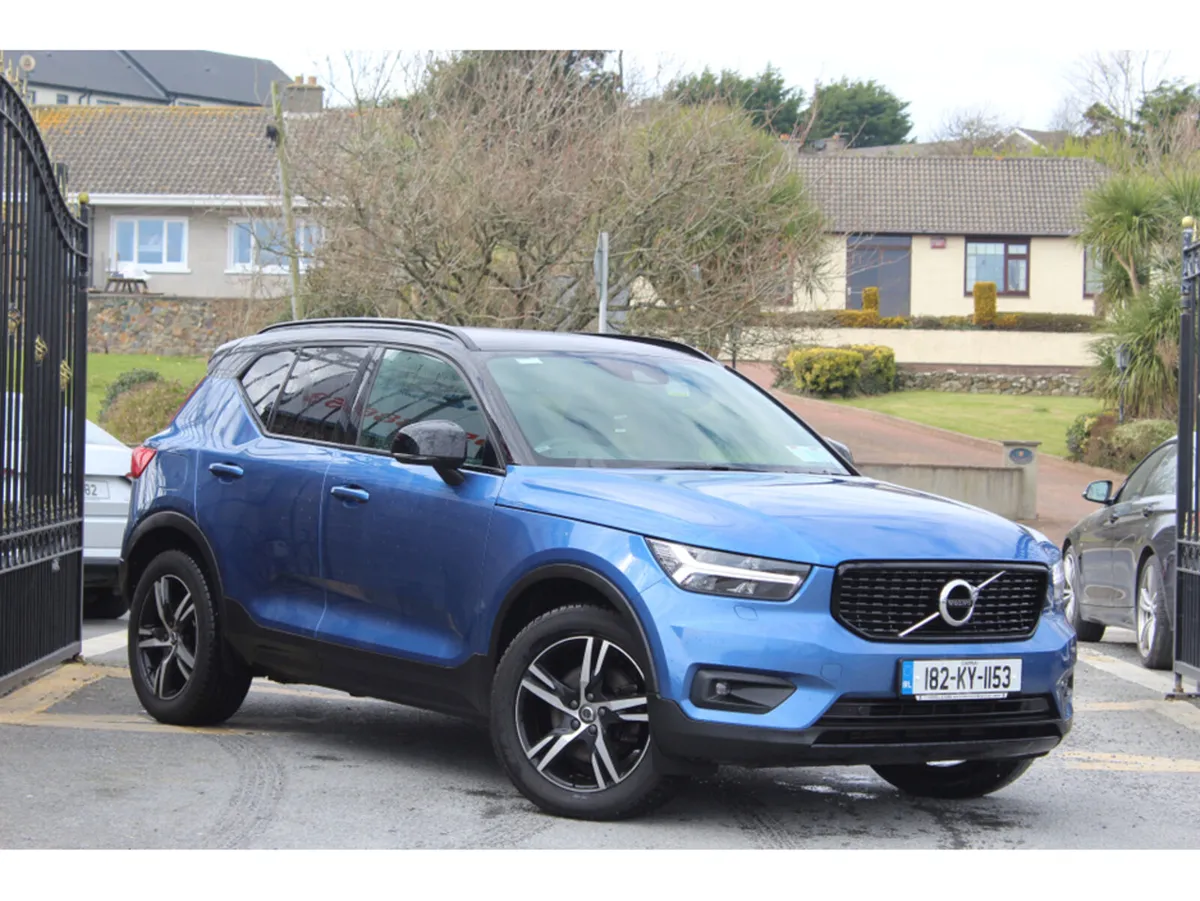 Volvo XC40 2.0 T4 R-DESIGN GEARTRONIC Winter Pack - Image 3