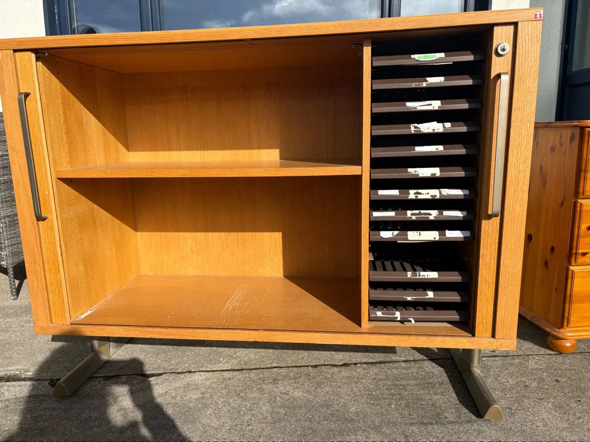 2 long cabinet - Image 2