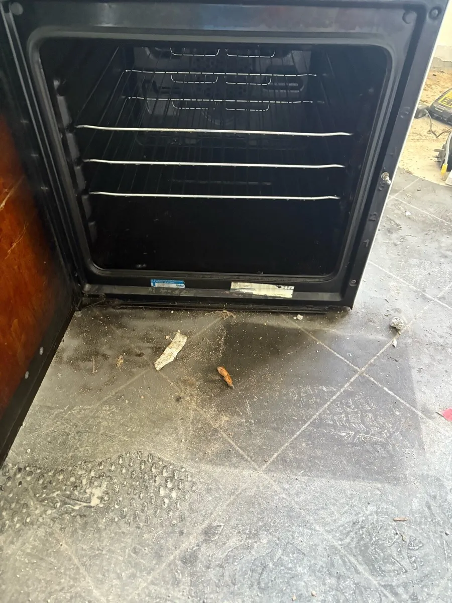 Electric Oven Grill and Hob - Image 3