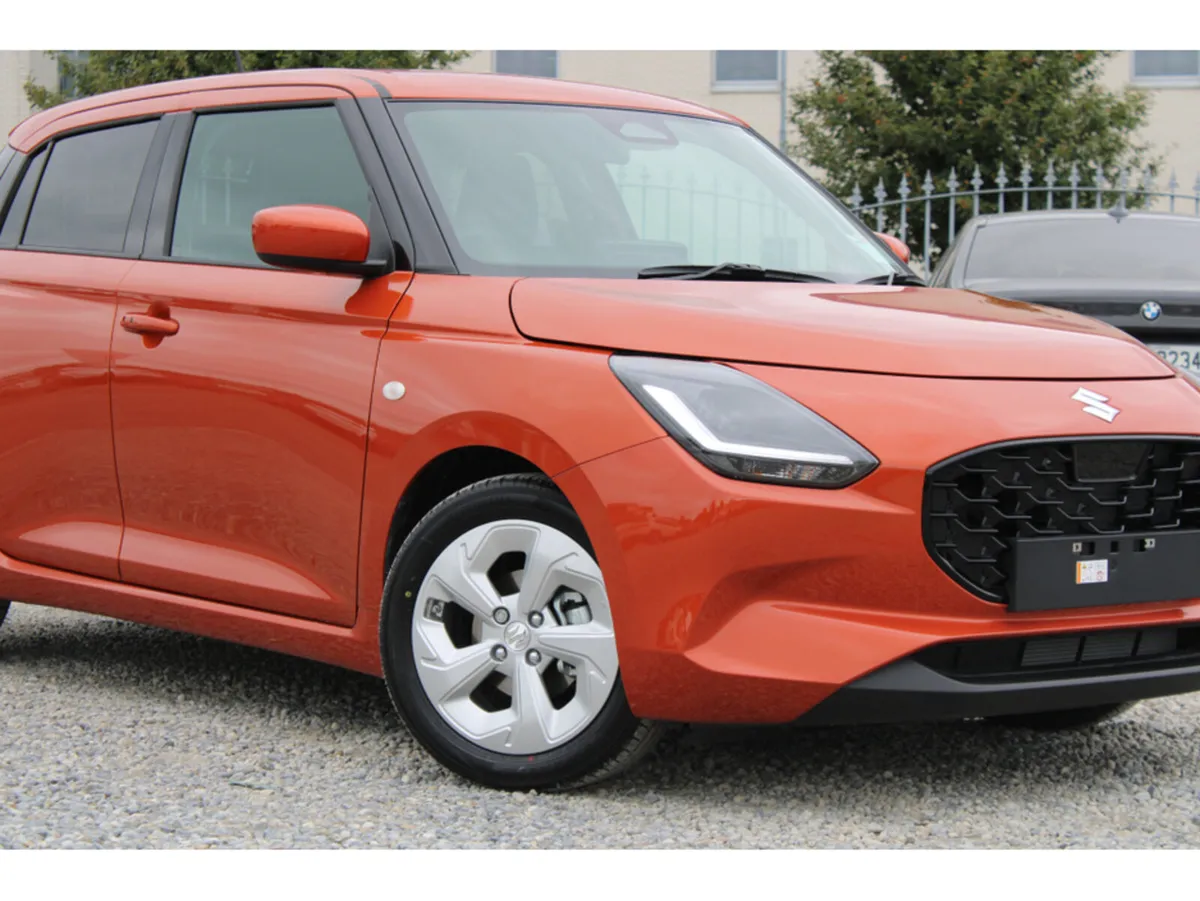 Suzuki Swift 1.2 Motion Mild Hybrid *10 Year Warra - Image 2