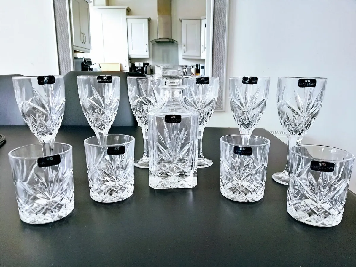 Wine, whisky glasses - Image 1