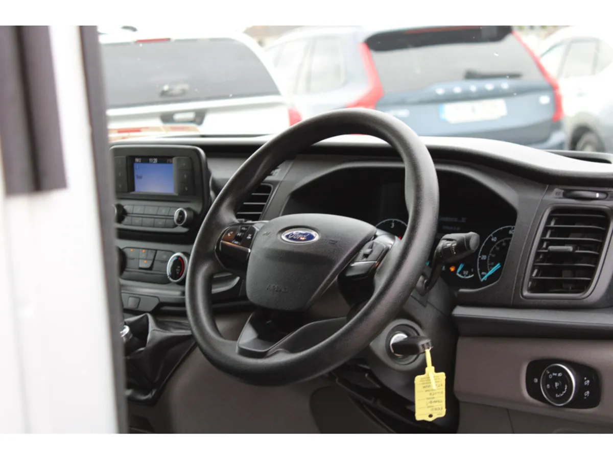 Ford Transit 350 LEADER ECOBLUE - Image 2