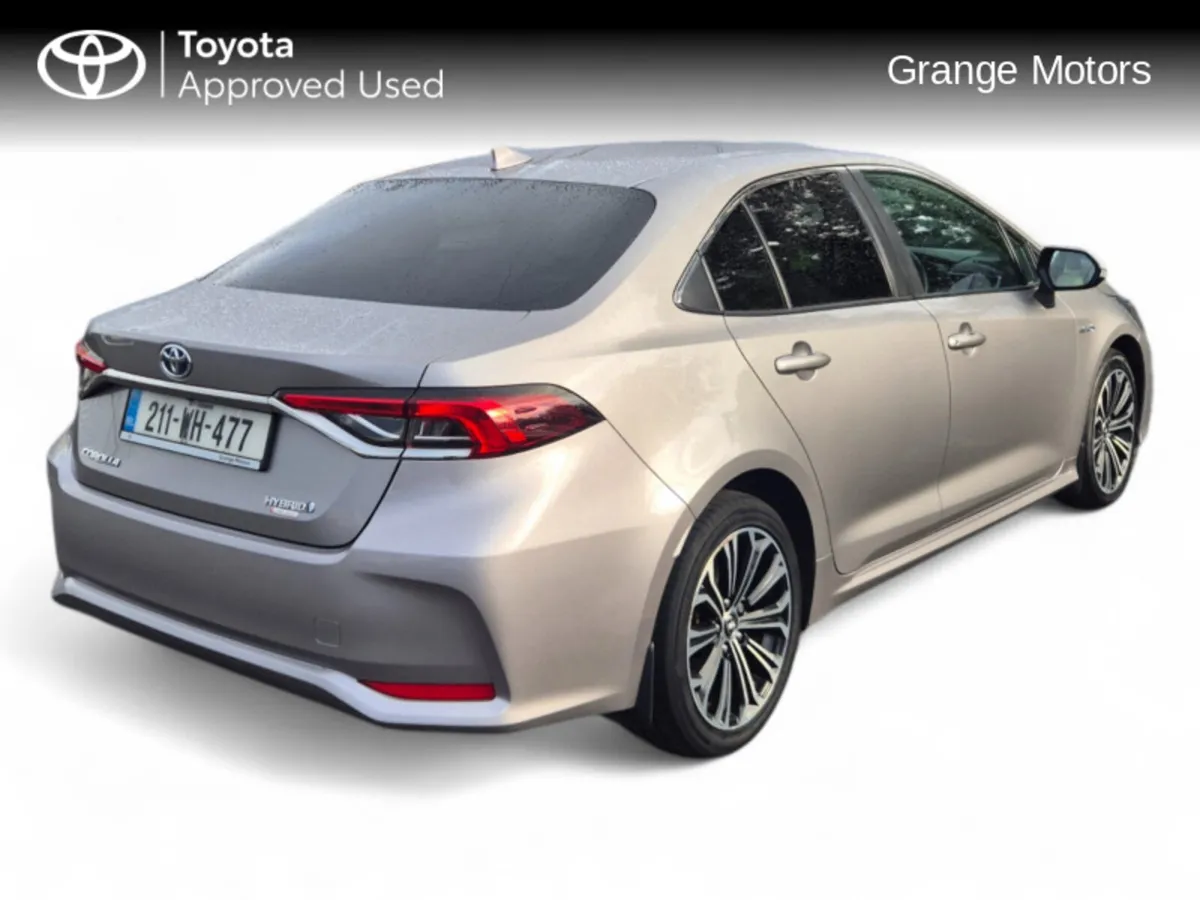 Toyota Corolla 1.8 HYBRID LUNA SPORT SAL - Image 3