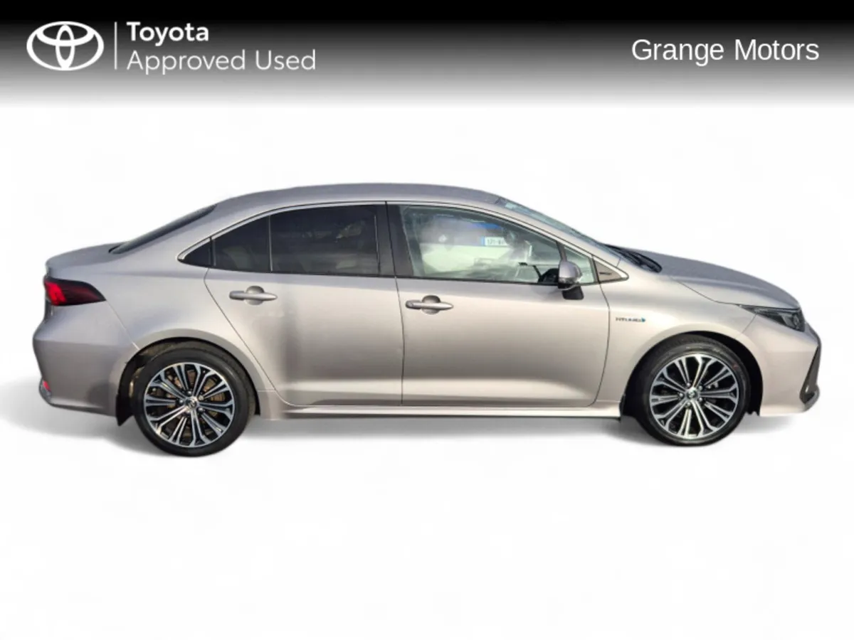 Toyota Corolla 1.8 HYBRID LUNA SPORT SAL - Image 4