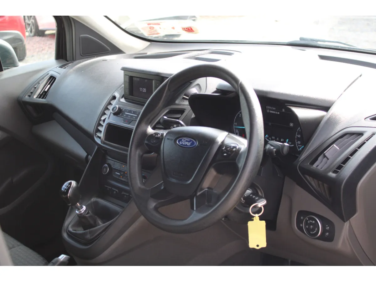 Ford Transit Connect Trendline SWB 1.5 100PS - Image 2