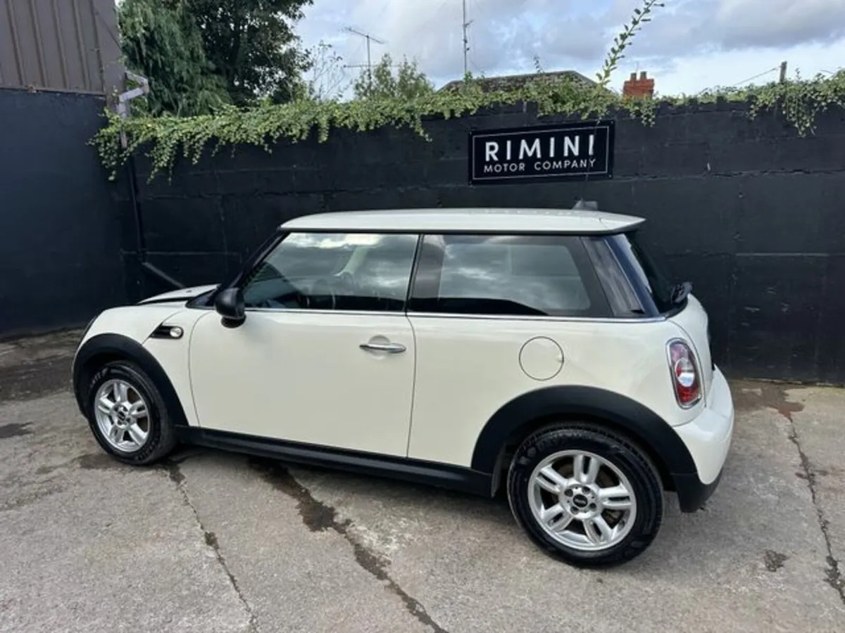 Mini Cooper 1.6 3DR - Image 2