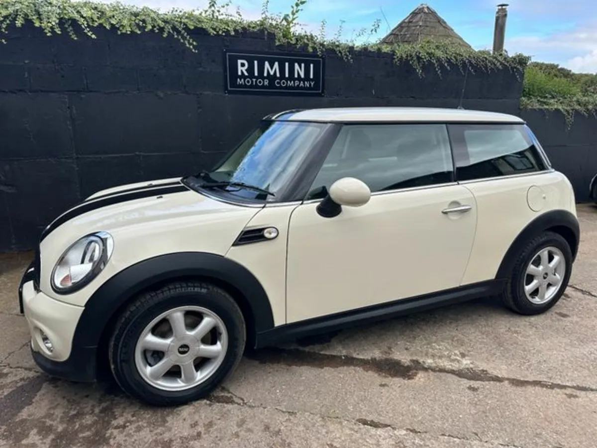 Mini Cooper First 1.6 3DR - Image 2