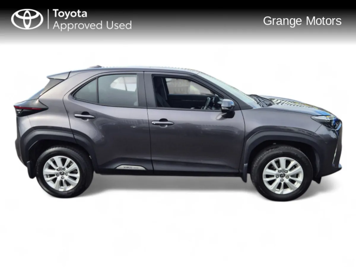 Toyota Yaris Cross 1.5 HYBRID LUNA 5DR - Image 4