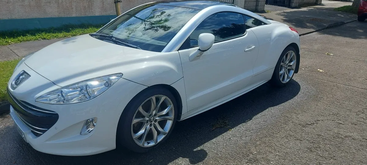 Peugeot RCZ 2012 - Image 1